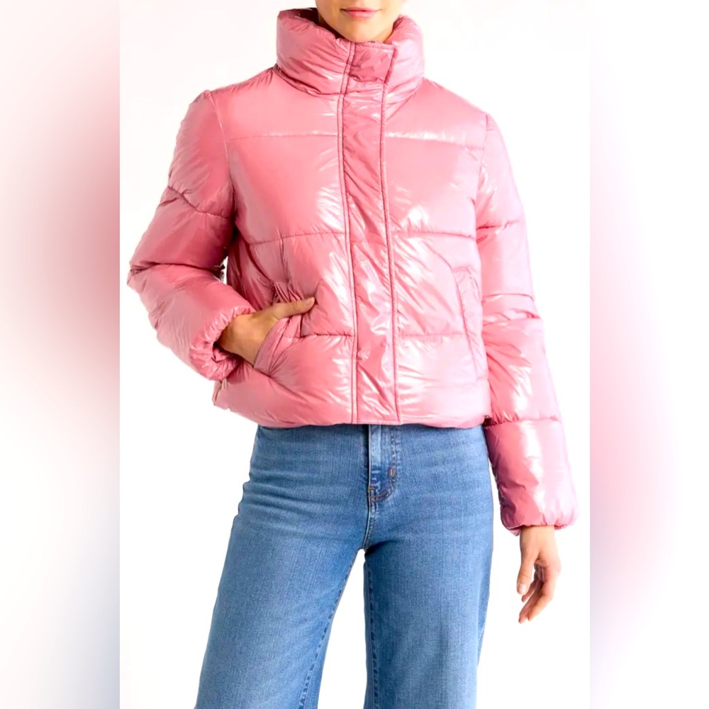 Coco Crop Water Resistant Puffer Jacket
Noize